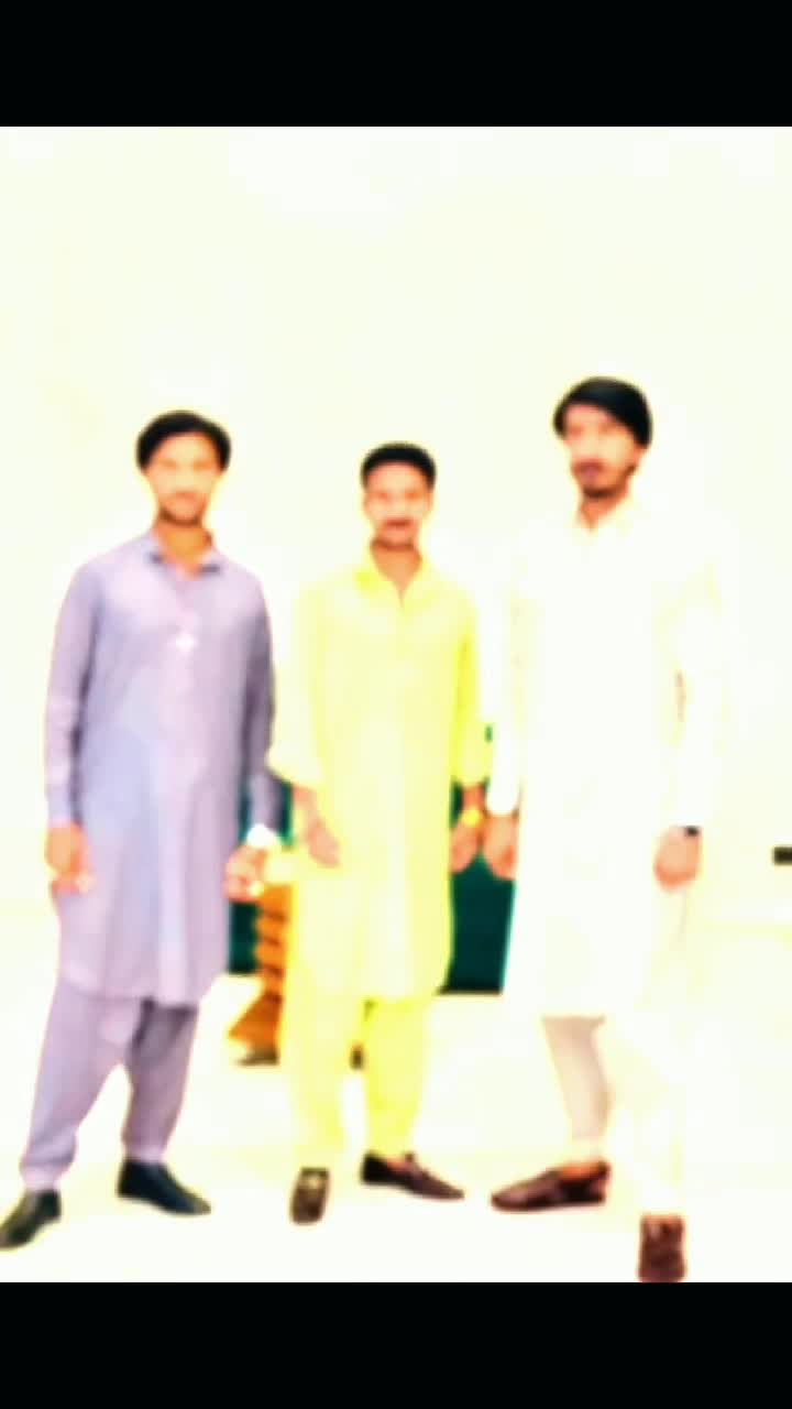@ShehroZ BhaNdaRa 🇪🇭