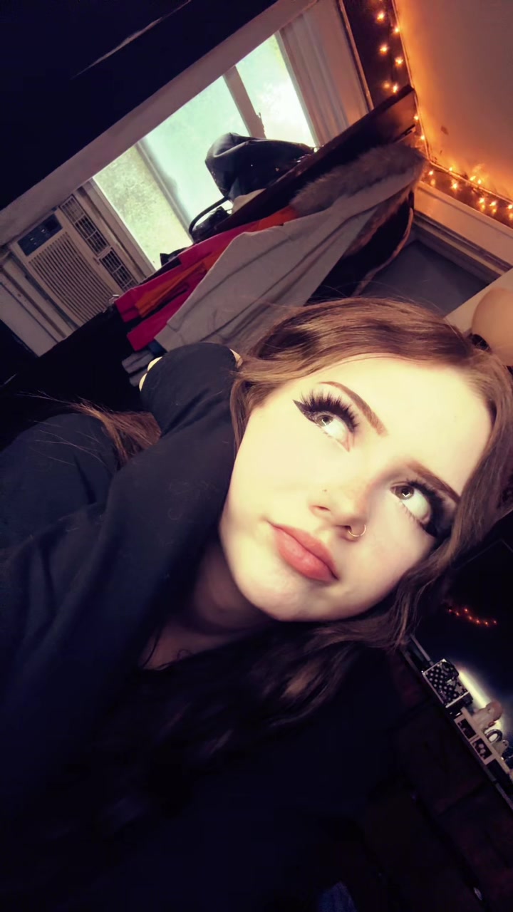 @️
