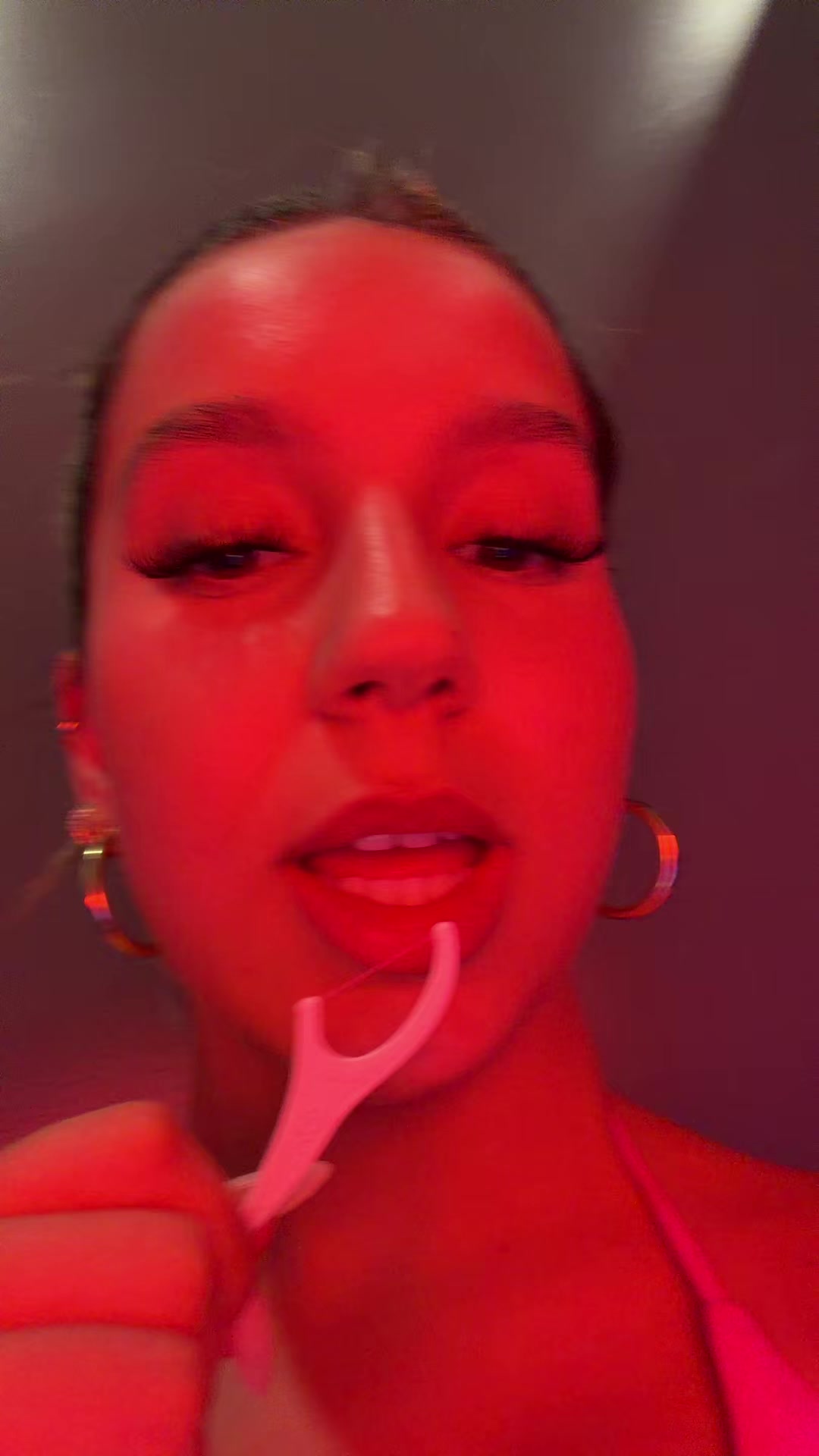 @bella