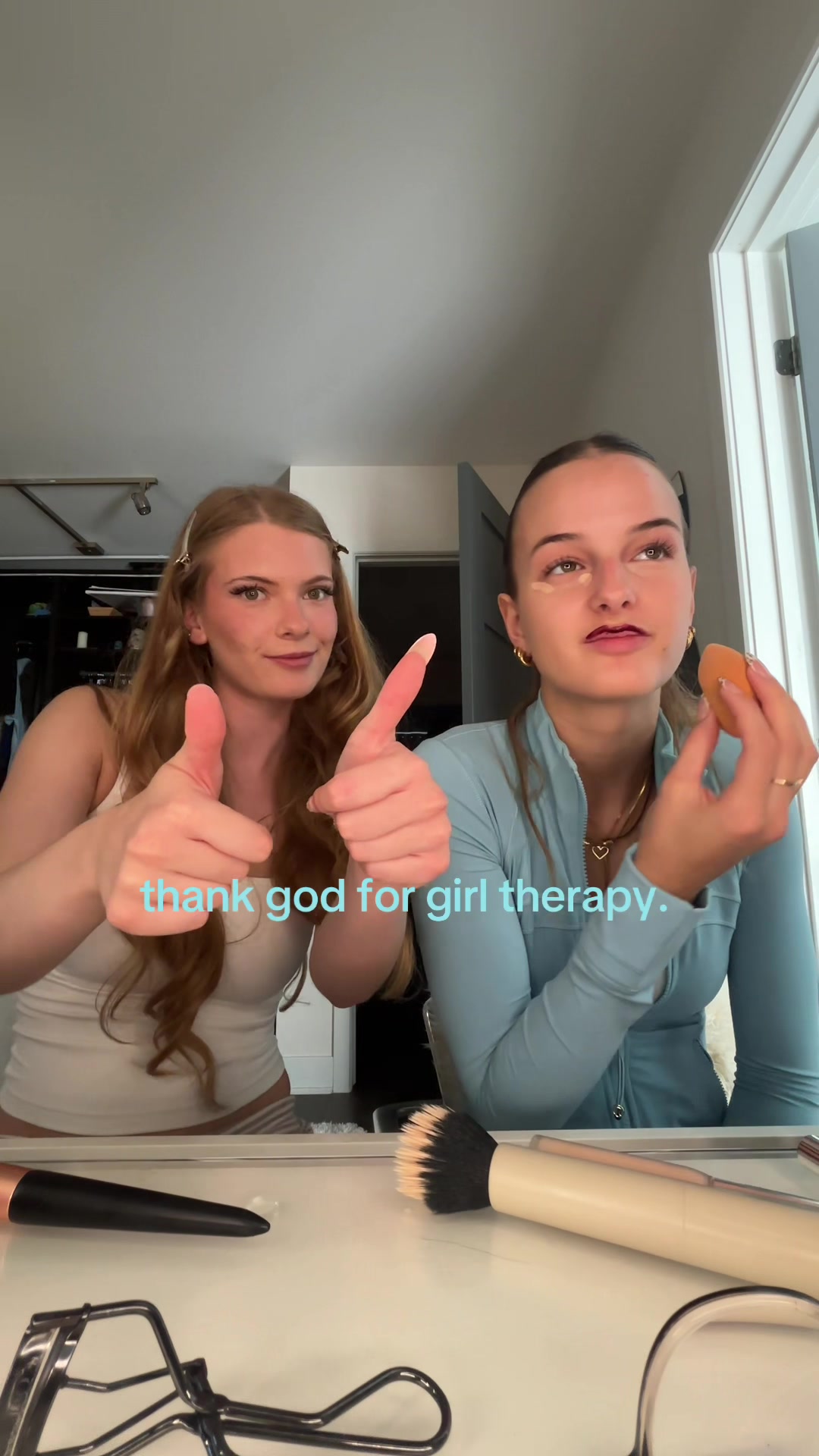 @thaysa