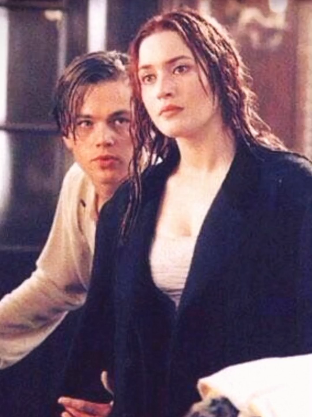 @Titanic Scene Vault