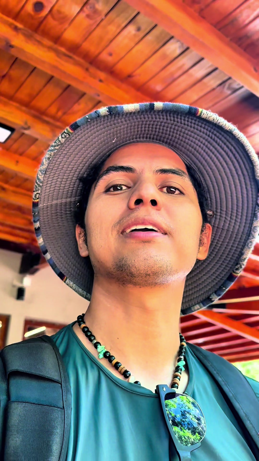 @locosdeandar