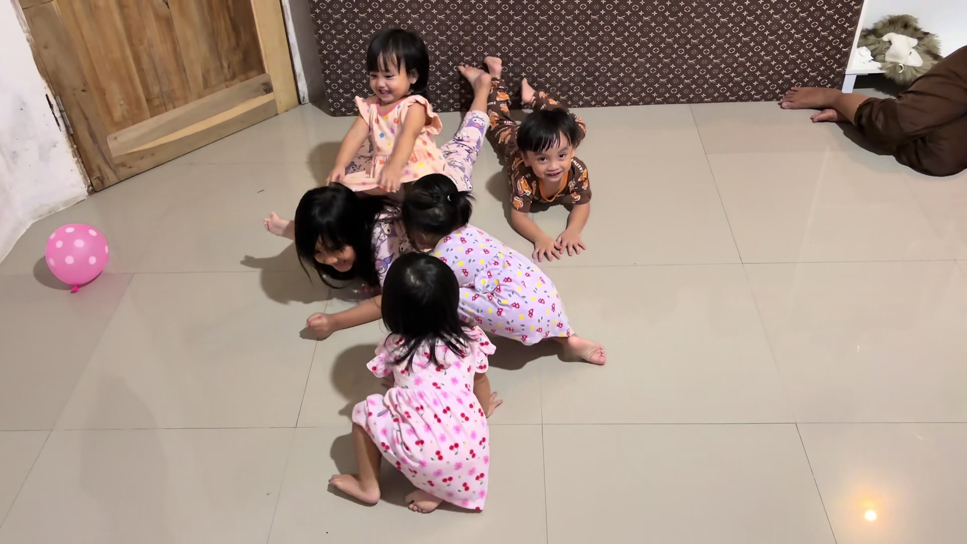 @Buna And The Triplets