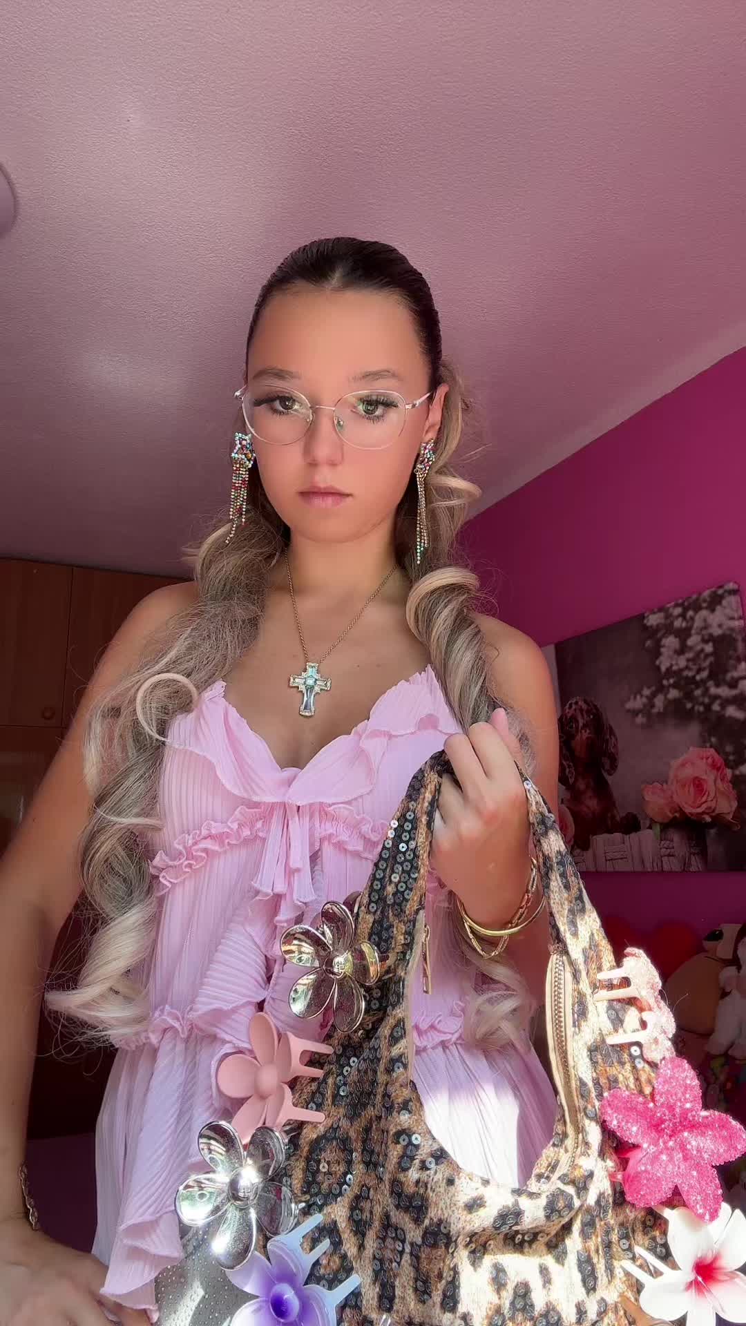@Sajunnka