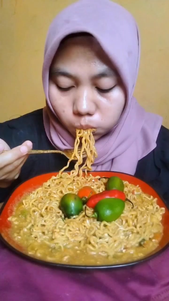 @Aisha