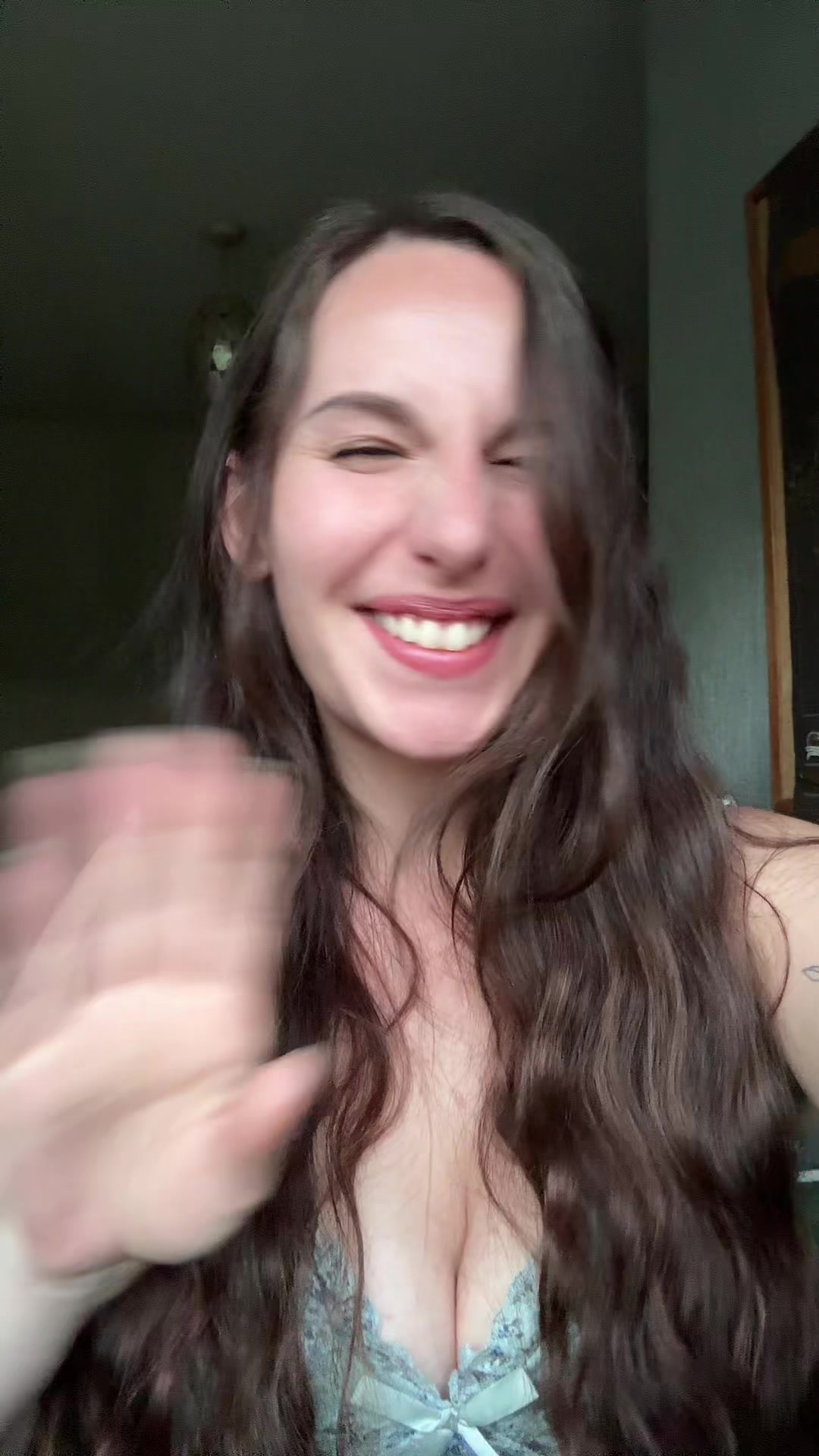 @FalseAngel