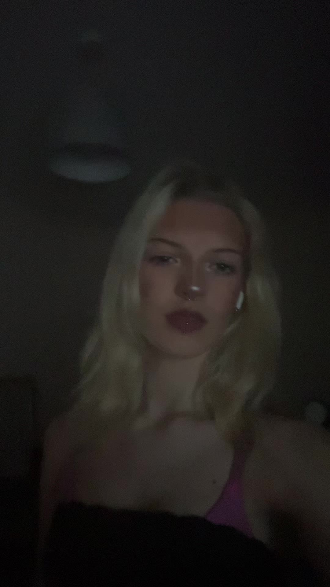 @️