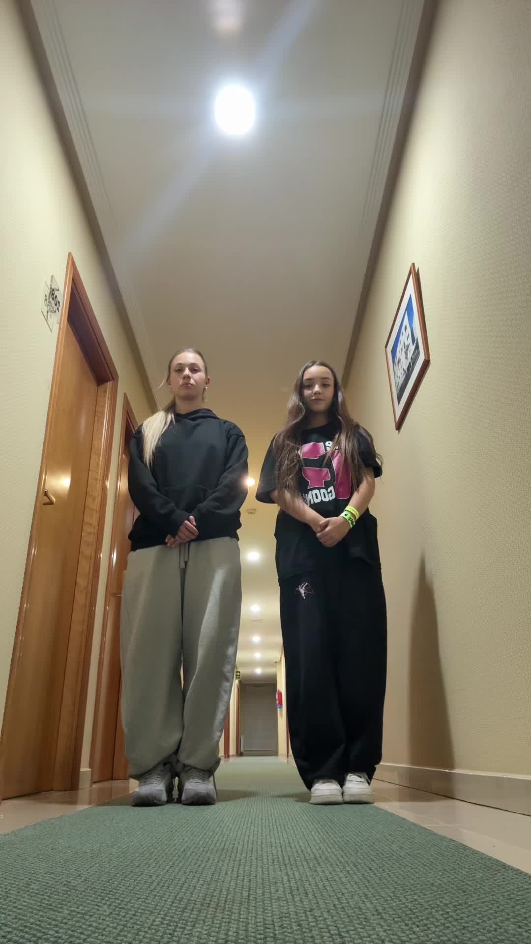 @𝐴𝑖𝑡𝑎𝑛𝑎