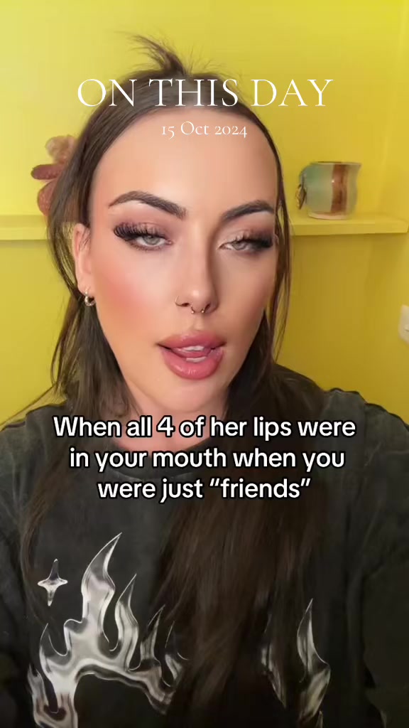 @LEASHBIAN 😈