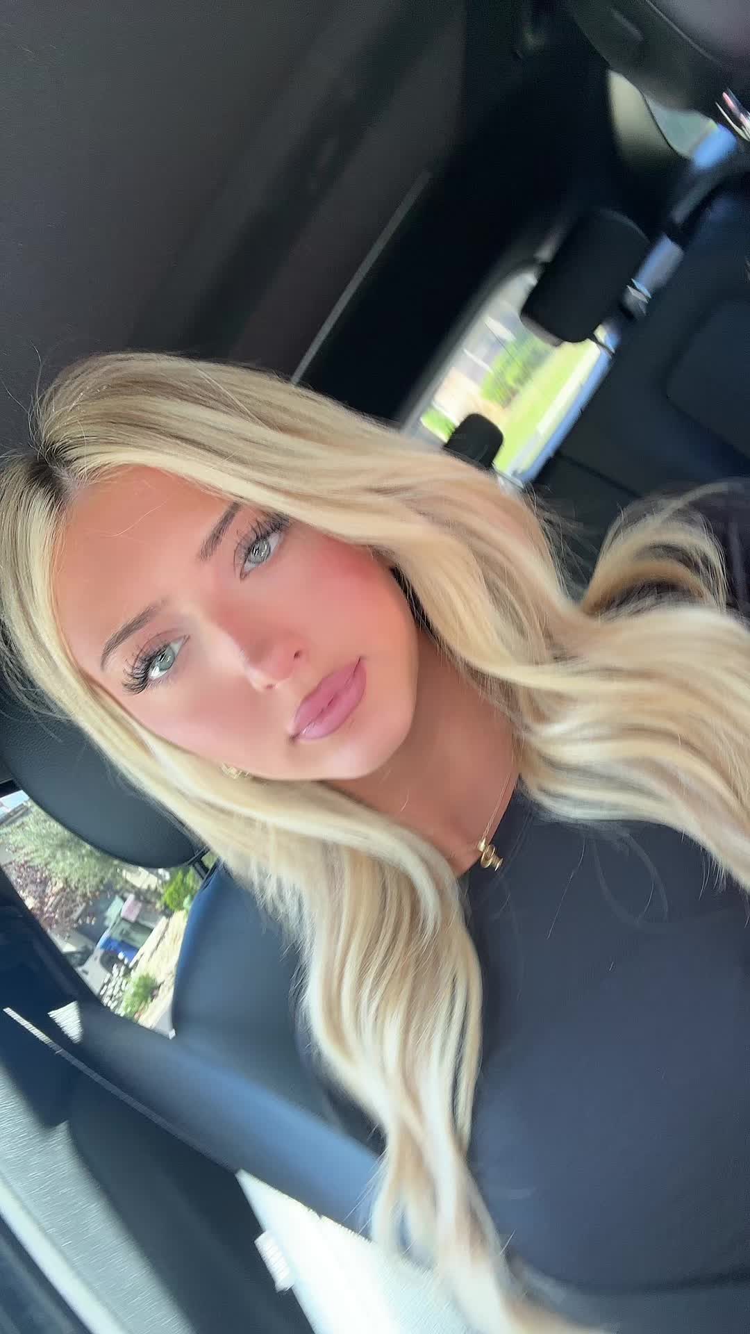 @ibella.presley