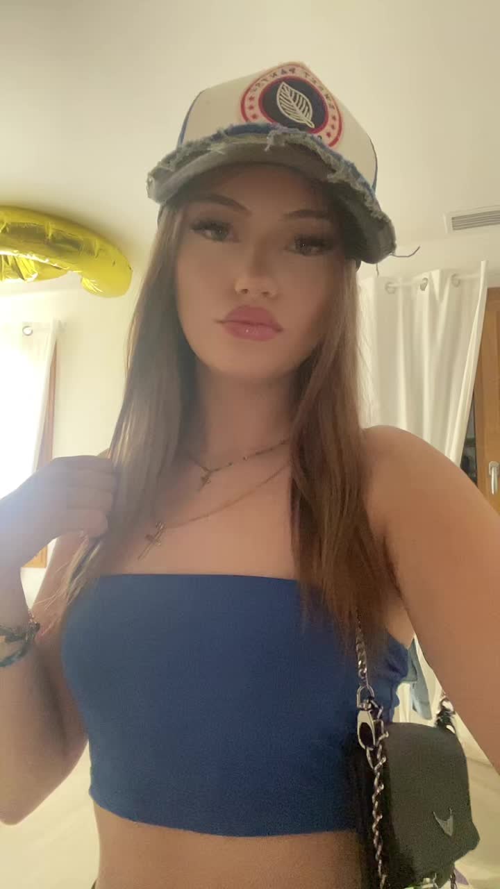 @𝘊𝘰𝘭𝘪𝘯𝘦