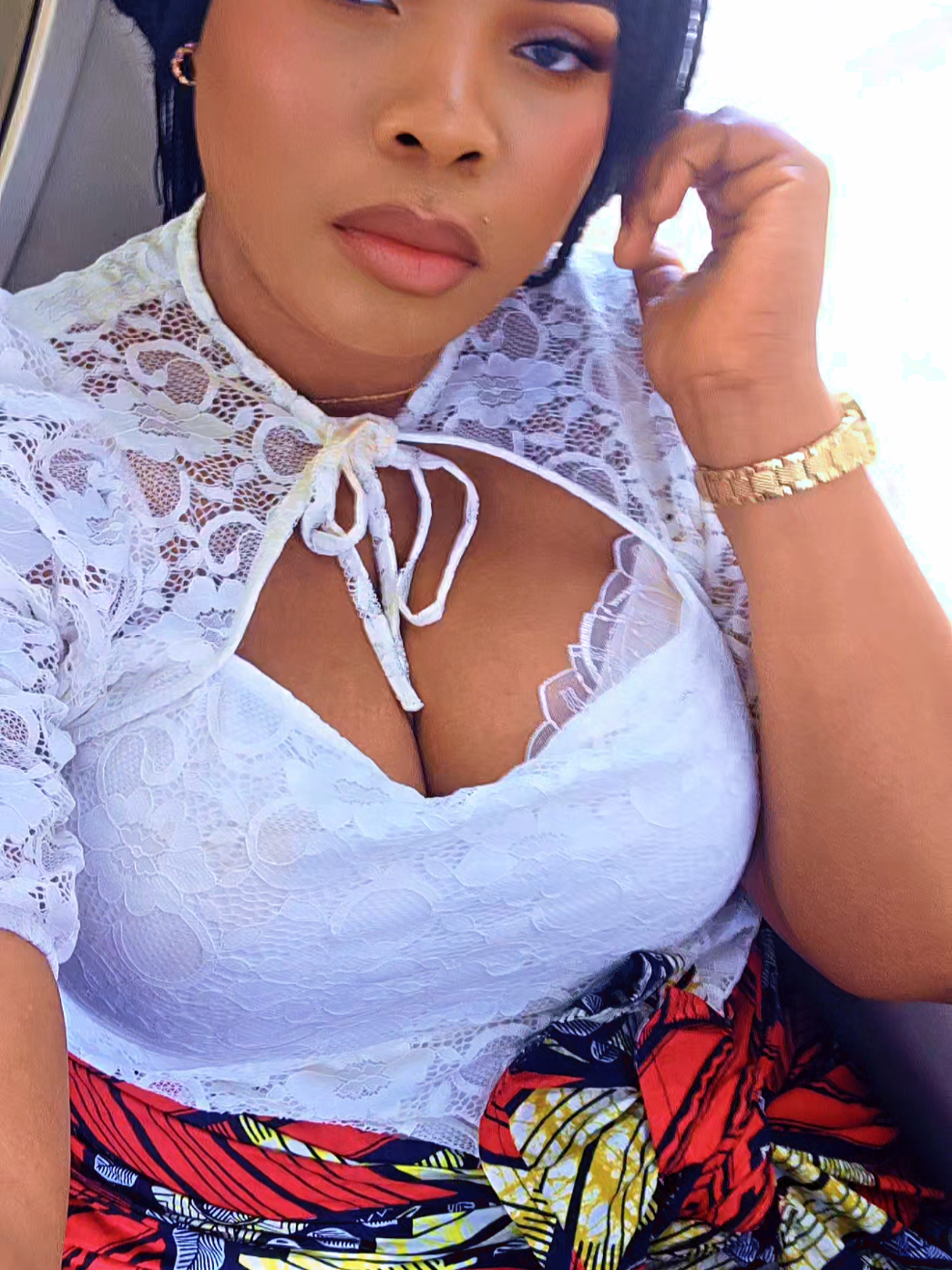 @NADIA_MOKO_BOYE