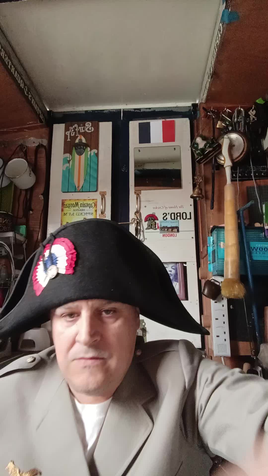 @Pascual Jean-louis