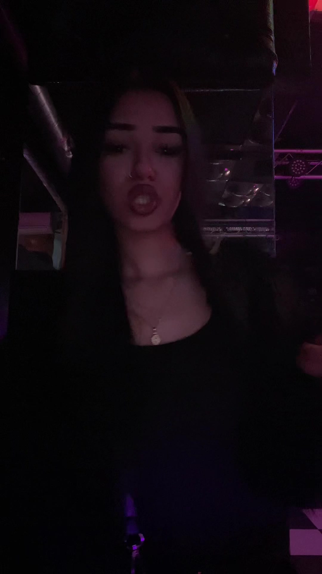 @_christienn_777