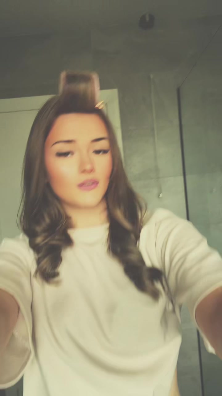 @𝑒𝒷𝑜𝓃𝒾𝑒✨🫰🏽 ࣪