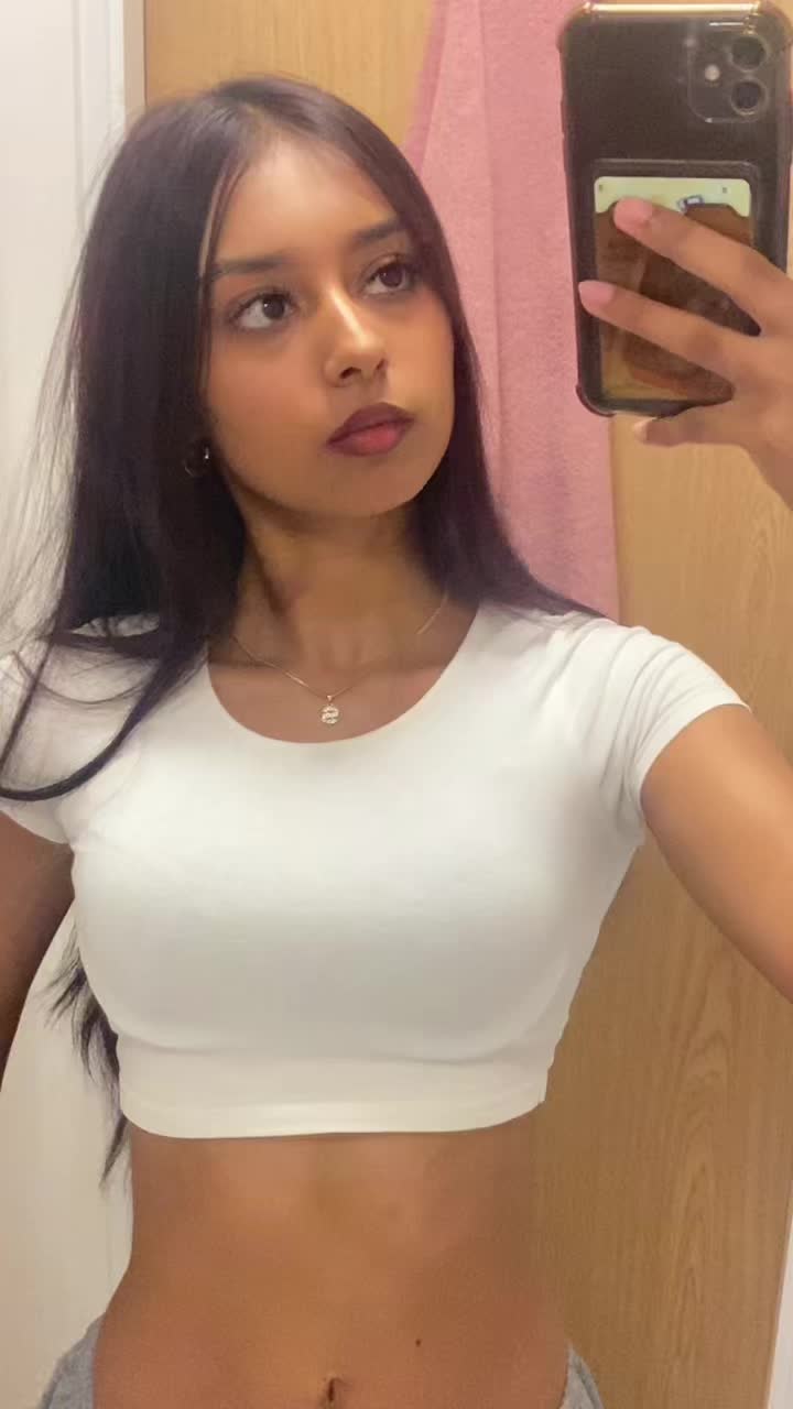 @annabella.