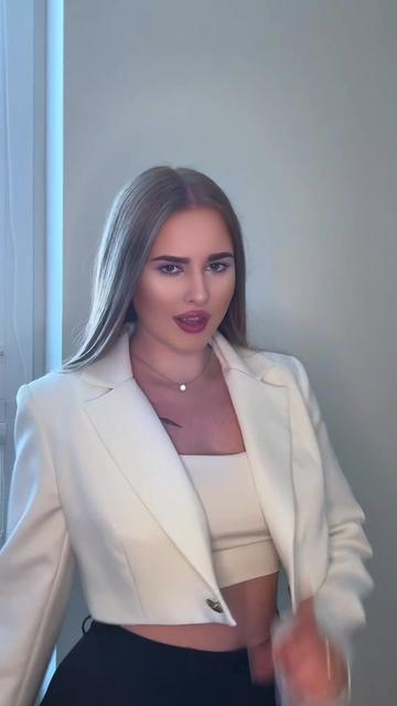 @Diana___3570