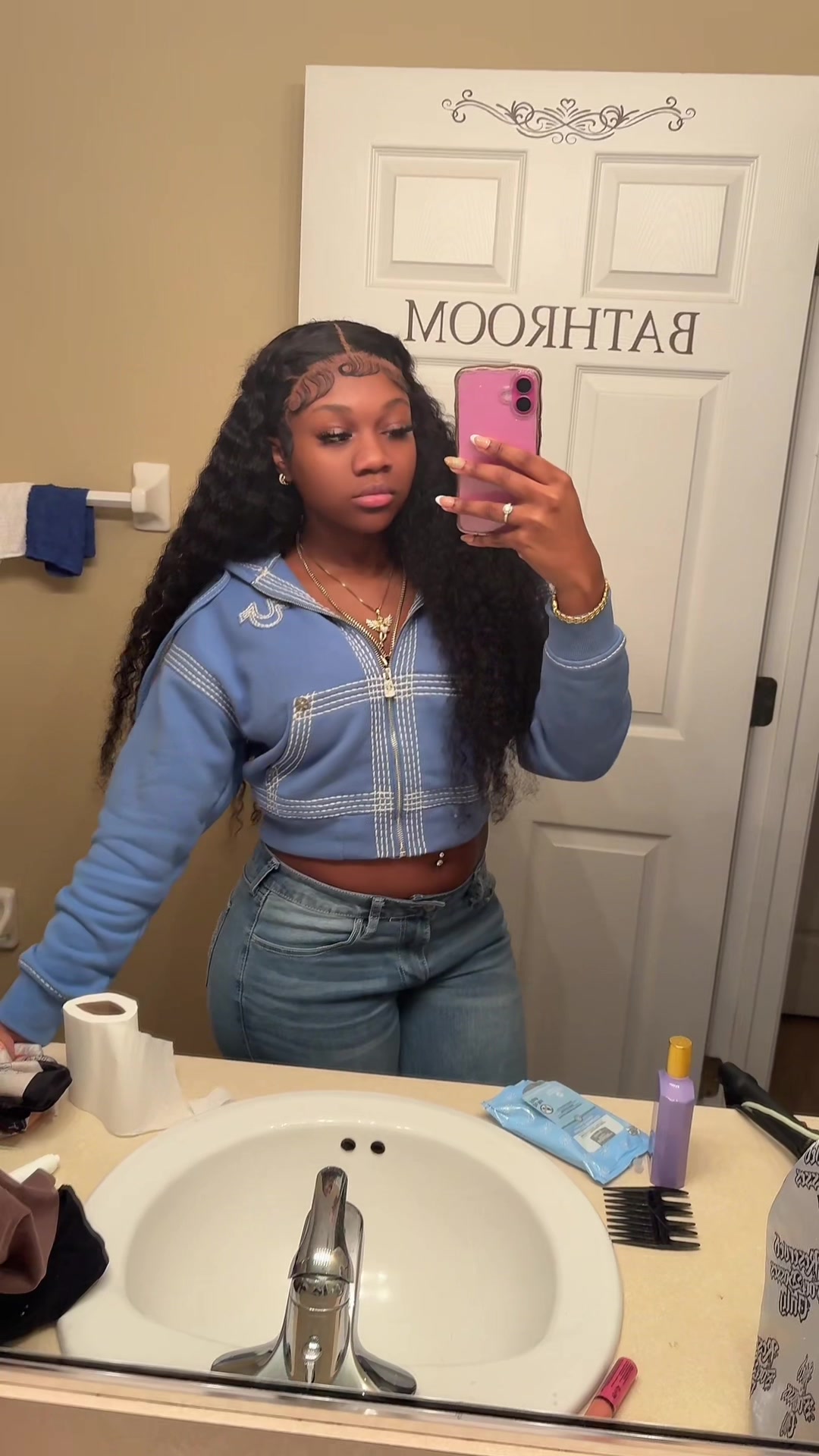 @Clarissa J