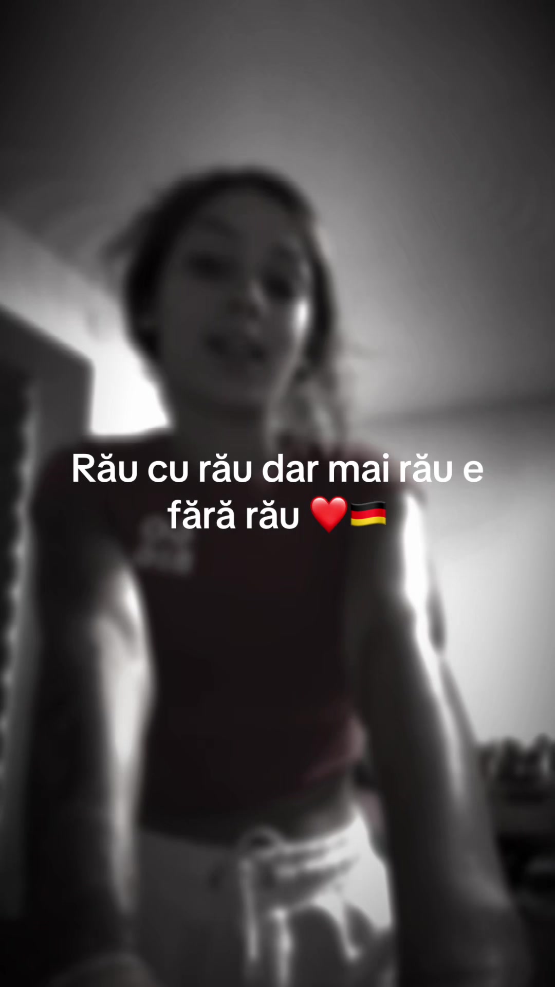 @Alexandra01