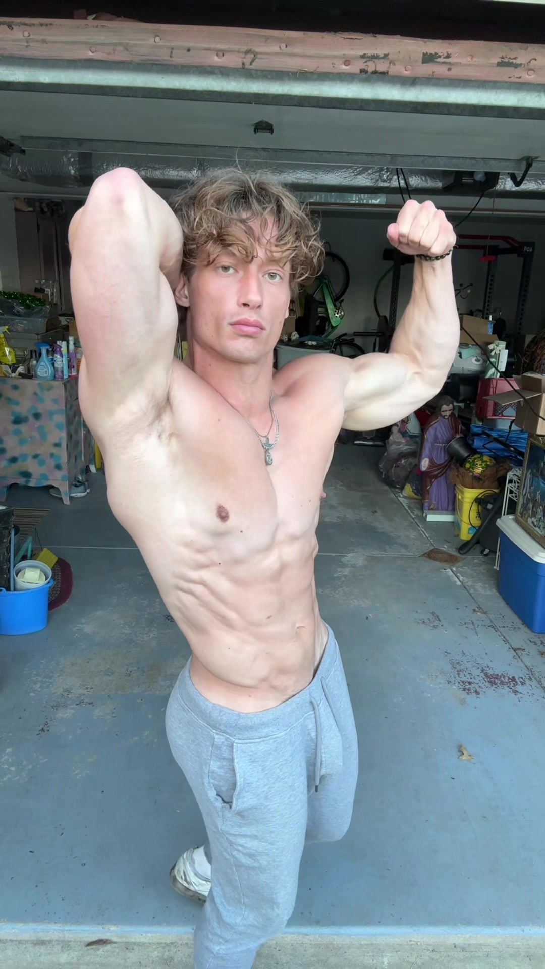 @alphadscott1
