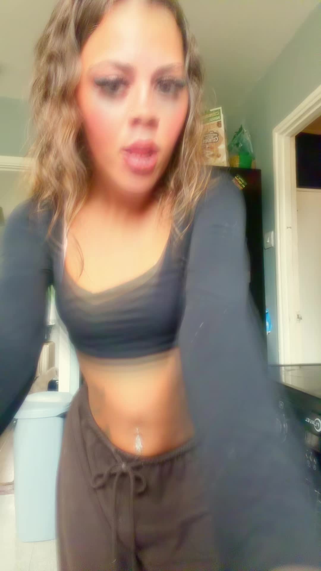 @lilylamptey