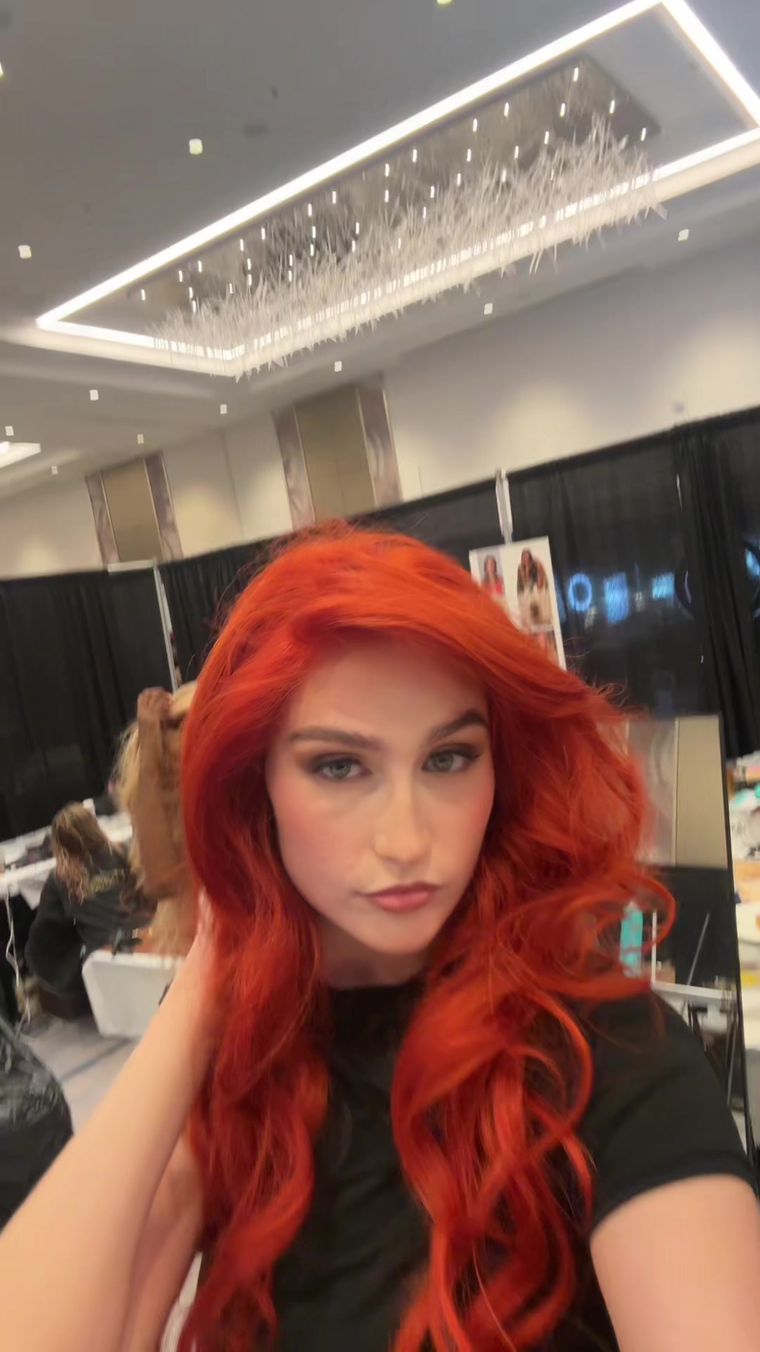 @lo