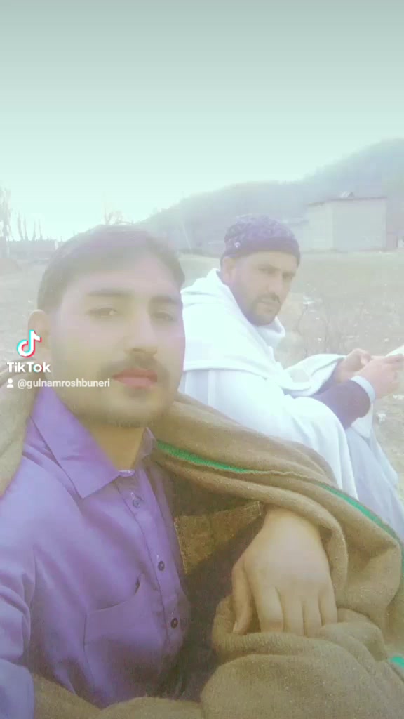 @gul nam rosh🇵🇰 buner🇦🇪