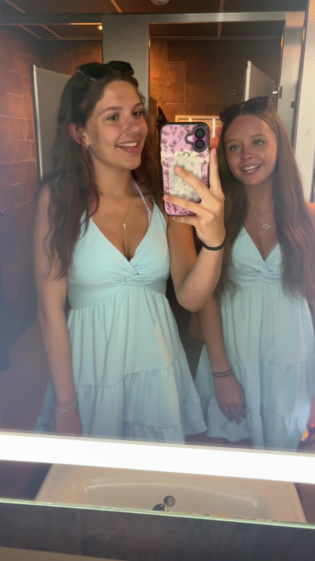 @iz🐞