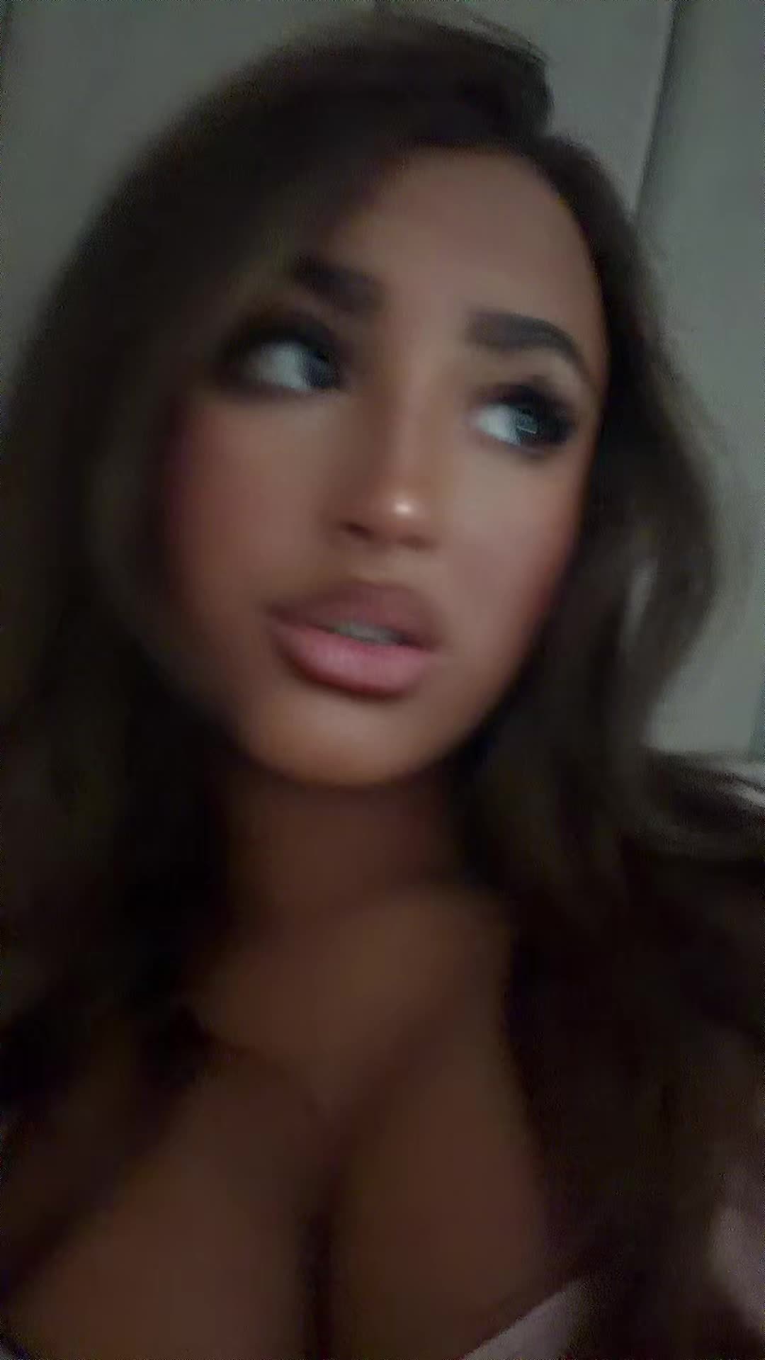 @avamackiee
