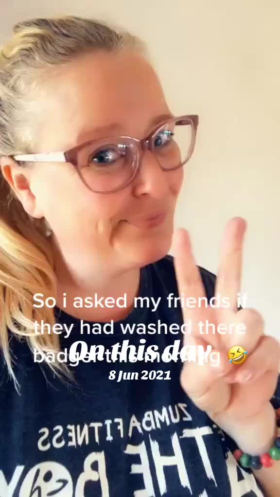 @Queenbee 👑🐝