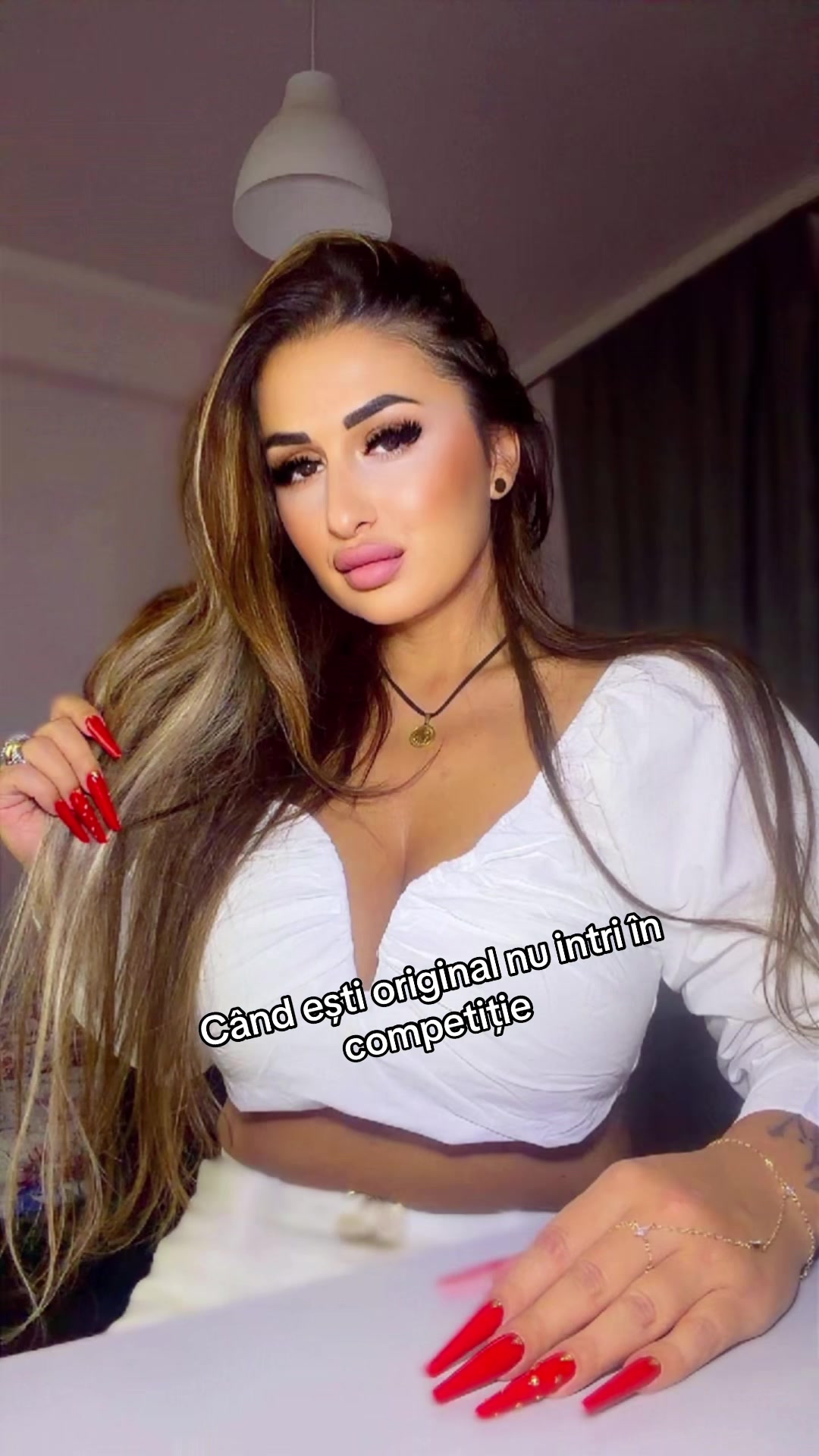 @Nicoleta Barbulescu