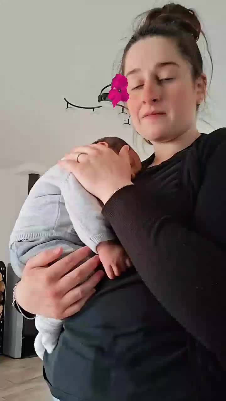 @EloCao
