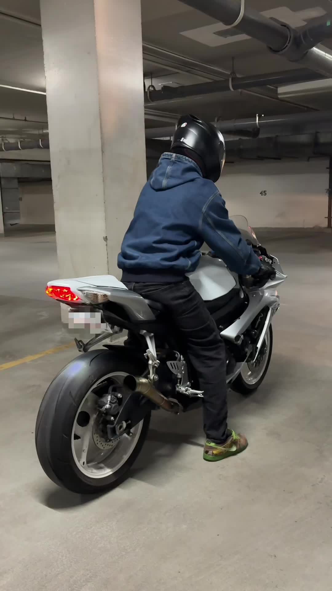 @621