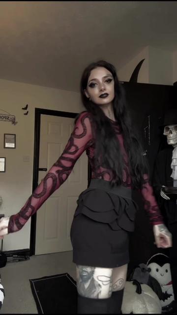 @❤️🖤 Lucifers side piece 🖤❤️