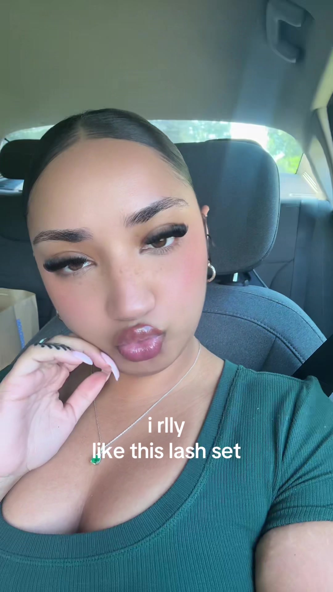 @DominiBrat