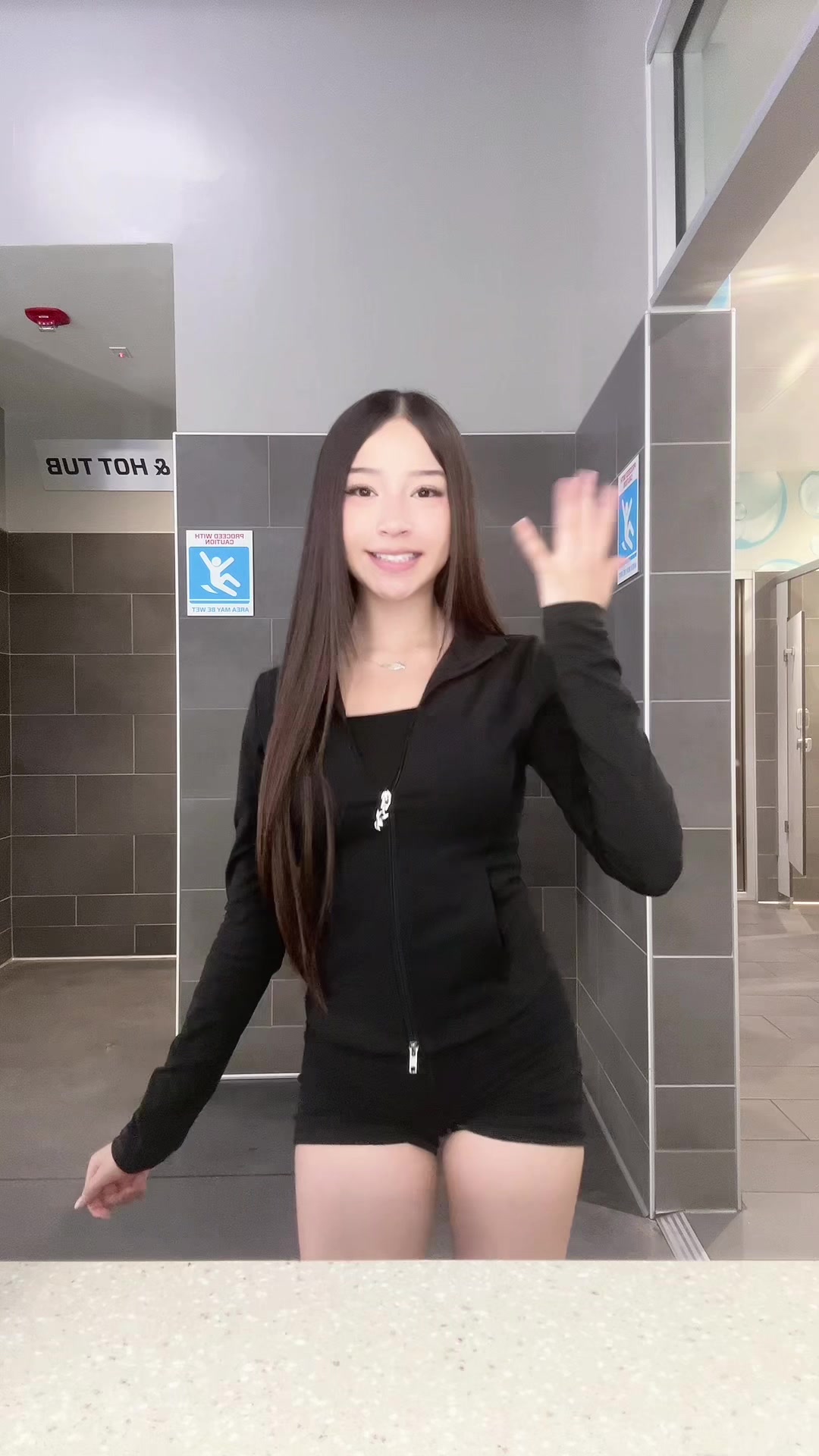 @thegirlnextdoor