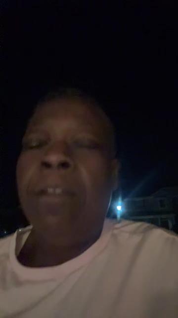 @Tr3yzmom_srl