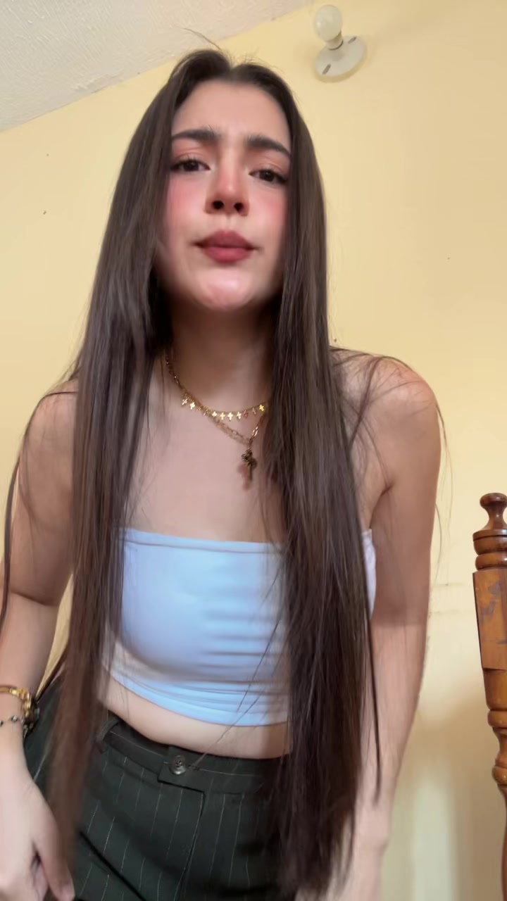 @Scarlet Olivo V🍬