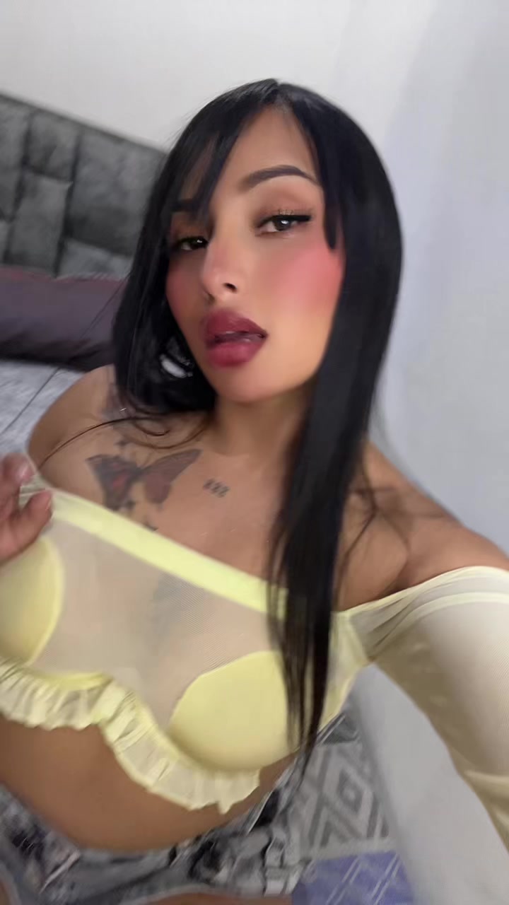 @Viviana