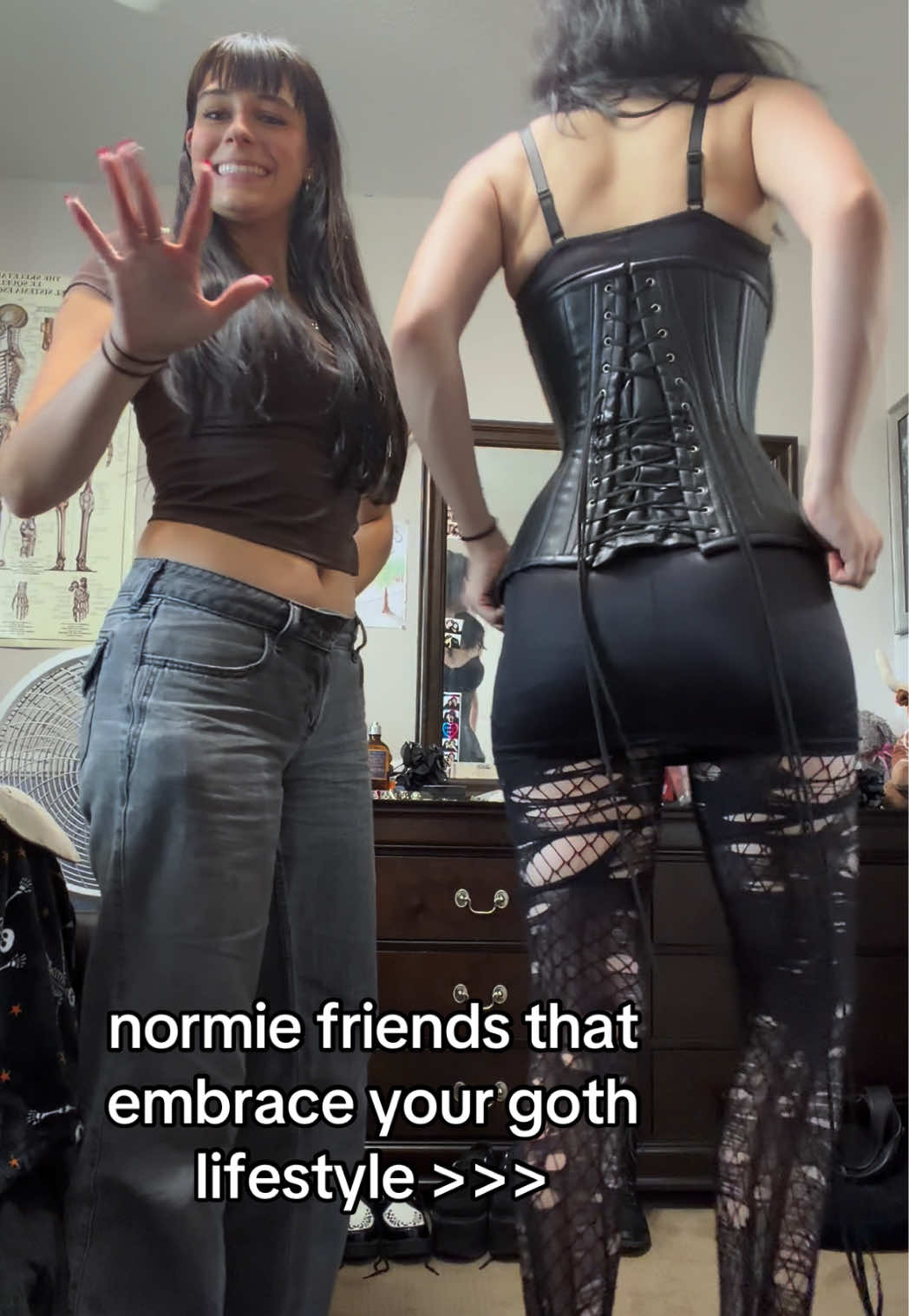 @sydnee🦇