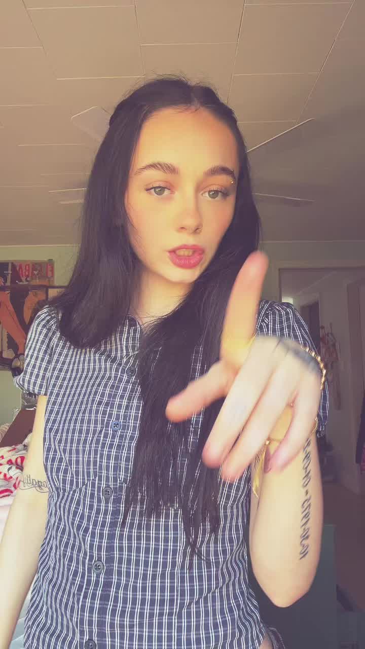 @lella