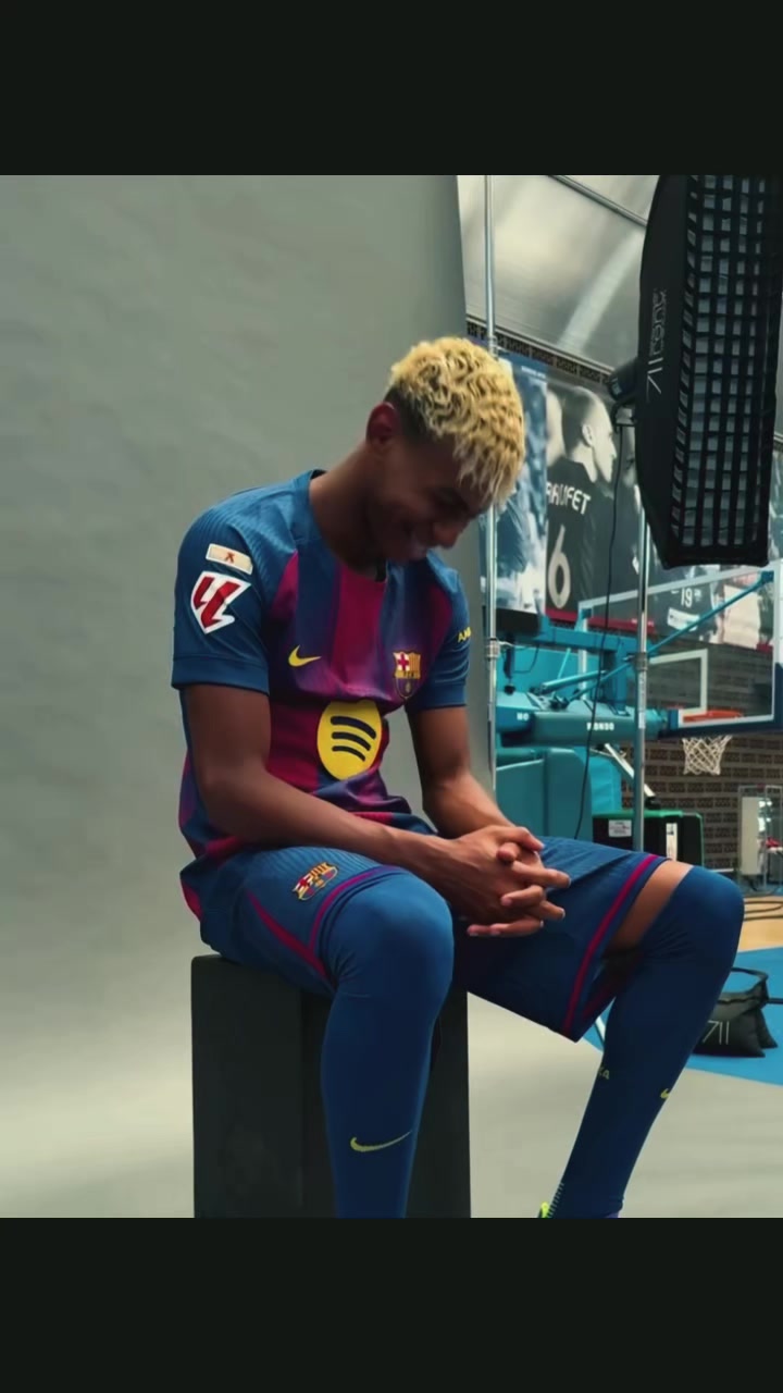 @FCBarcelona Fans