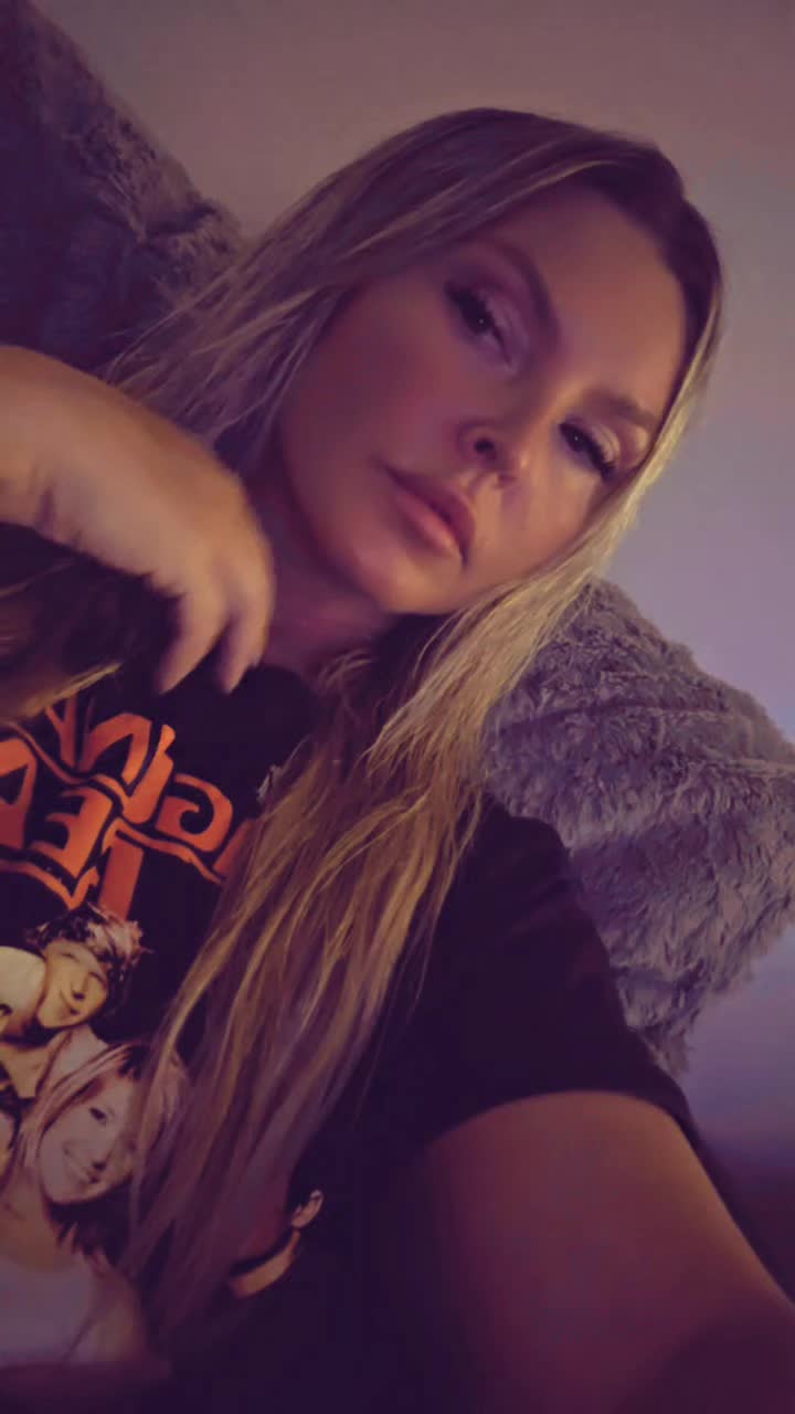 @Angela ๐