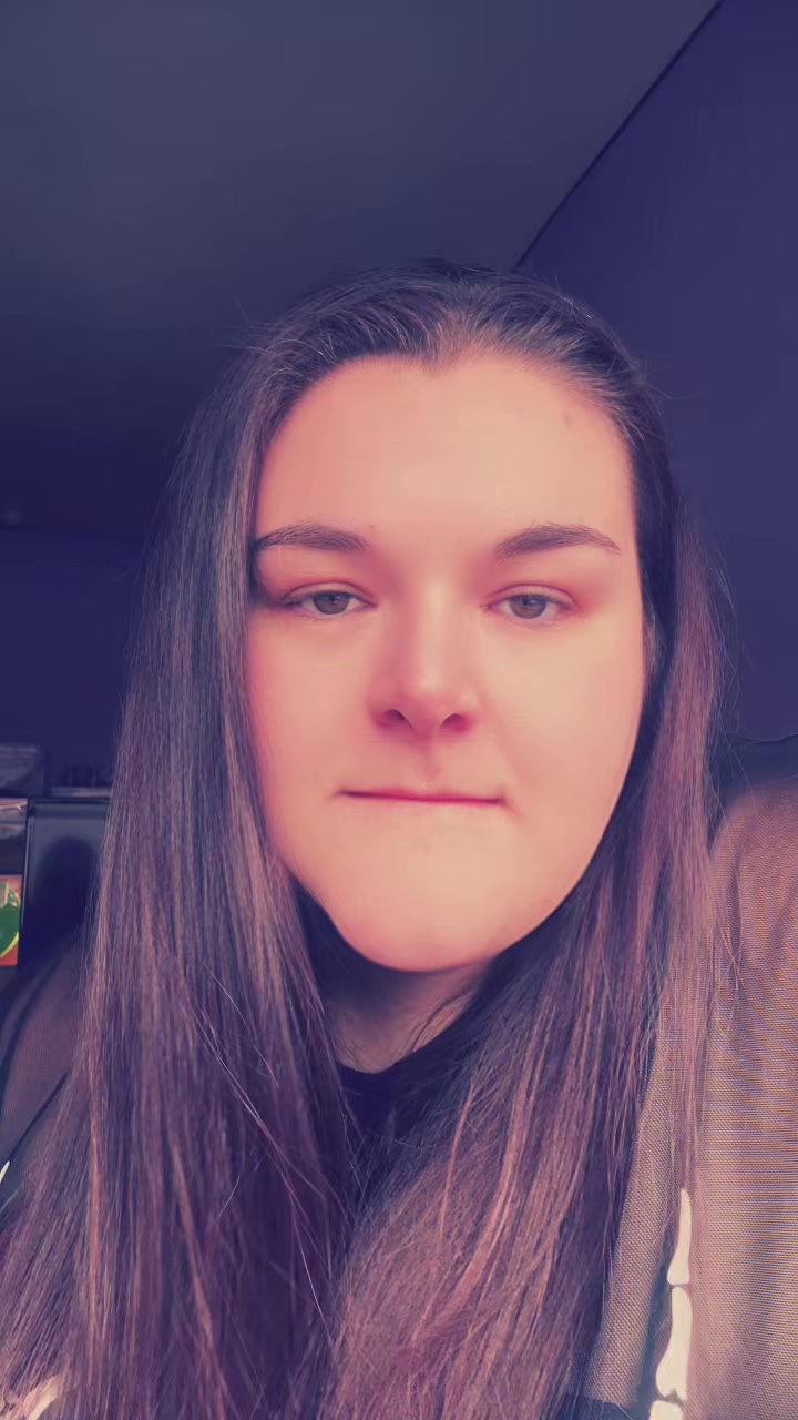 @Hannah 🩷🫶🏻
