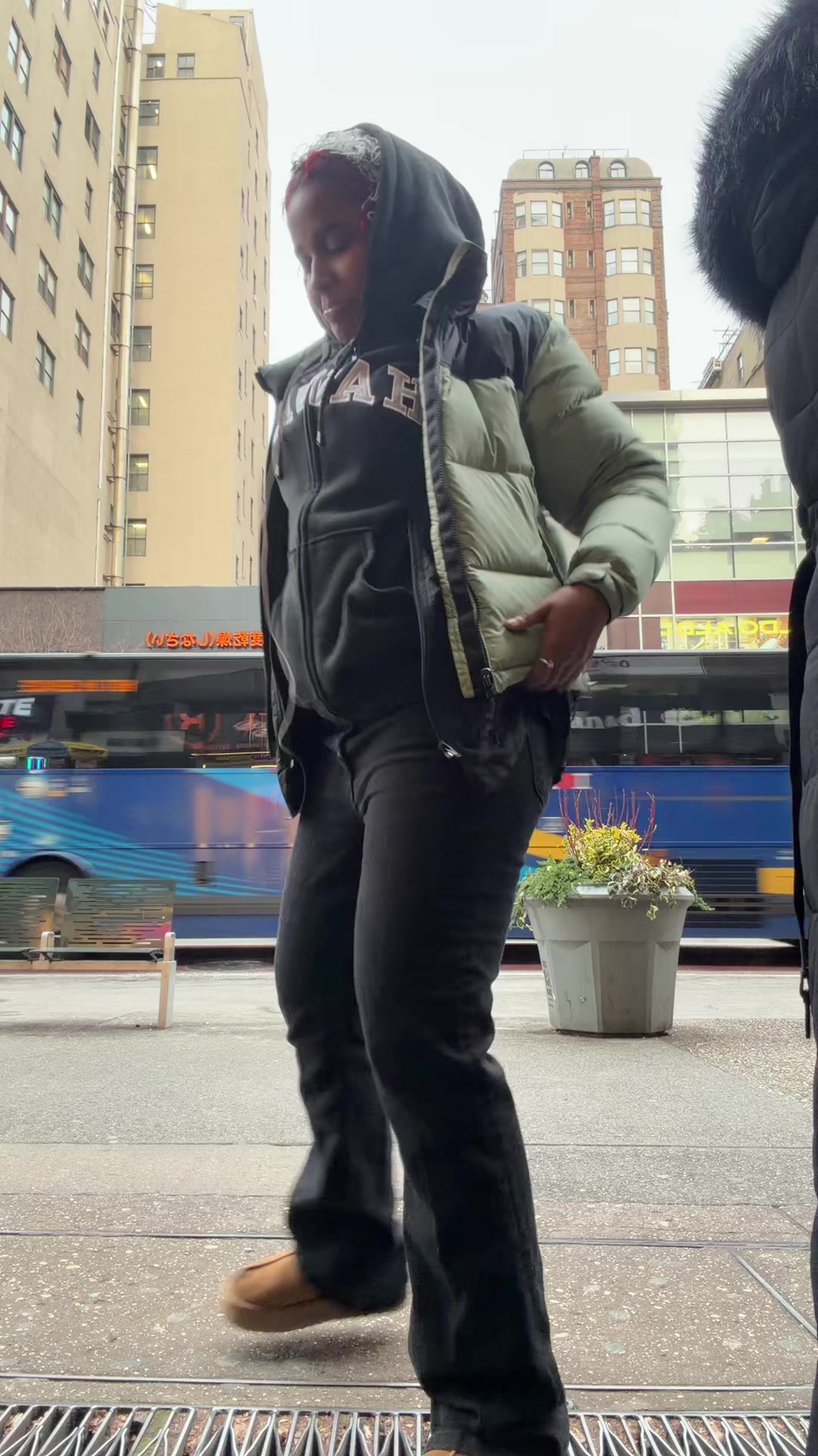 @UnhingedQueen👩🏾&zwj;🎤👑