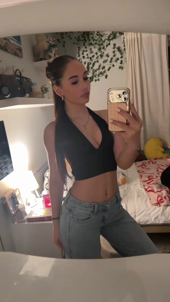 @Eva🤍