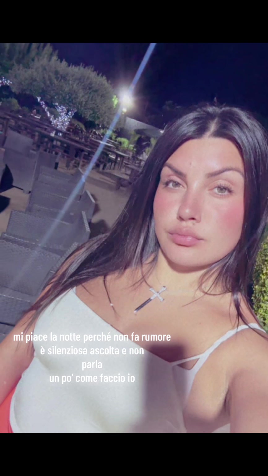 @Saracsm