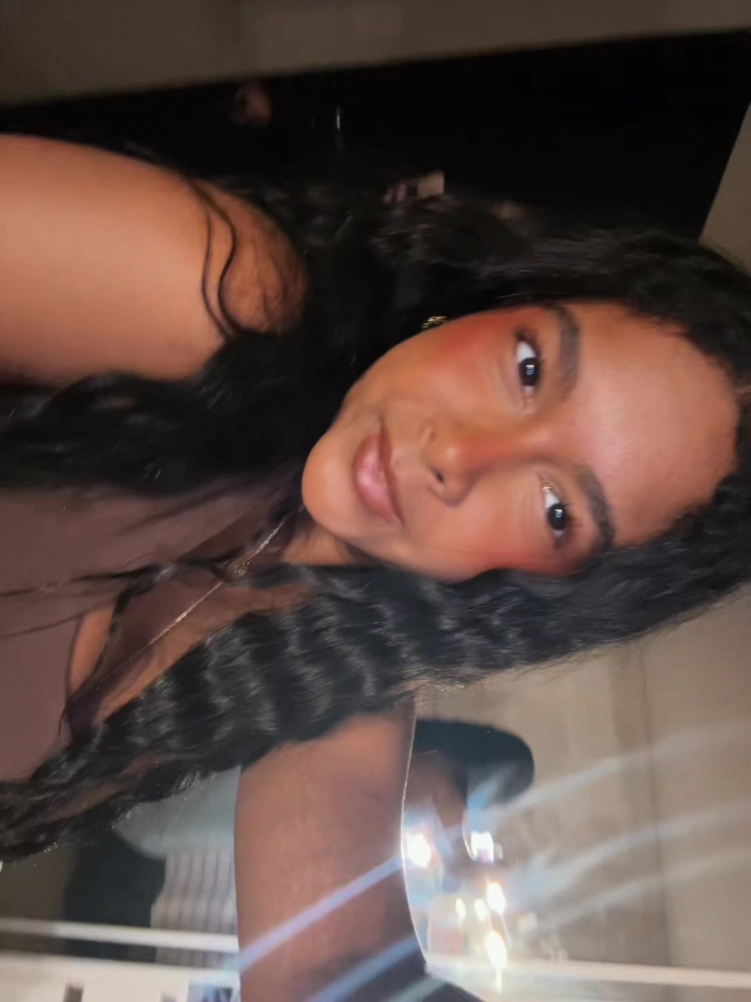 @Bella