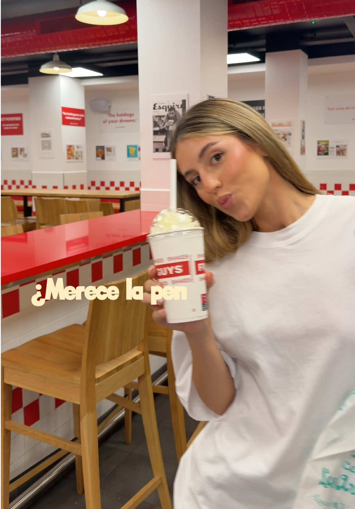 @Mar&iacute;a Tortosa