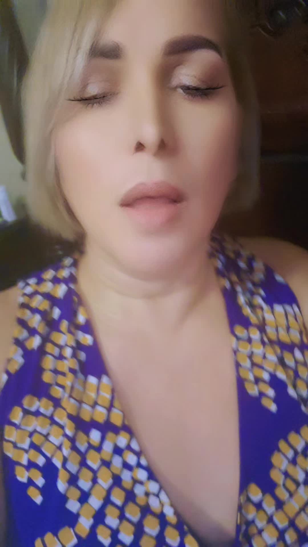 @cesarina